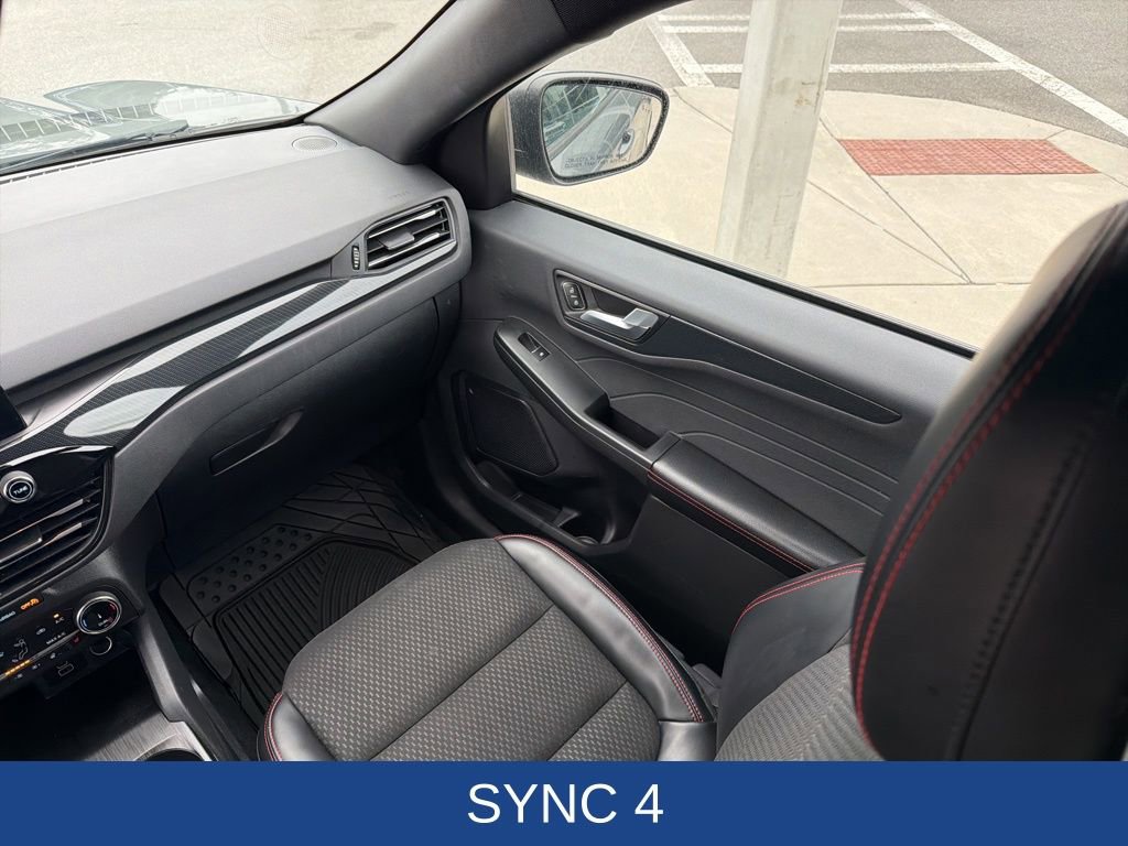 Certified 2024 Ford Escape ST-Line w/ Equipment Group 301A image 18