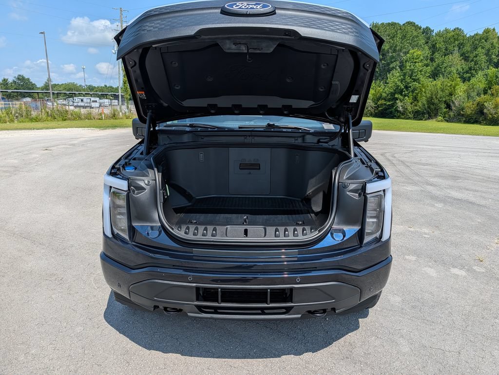 Certified 2025 Ford F150 Lightning Flash AWD/4WD image 37
