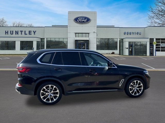 Used 2023 BMW X5 xDrive40i AWD/4WD image 4