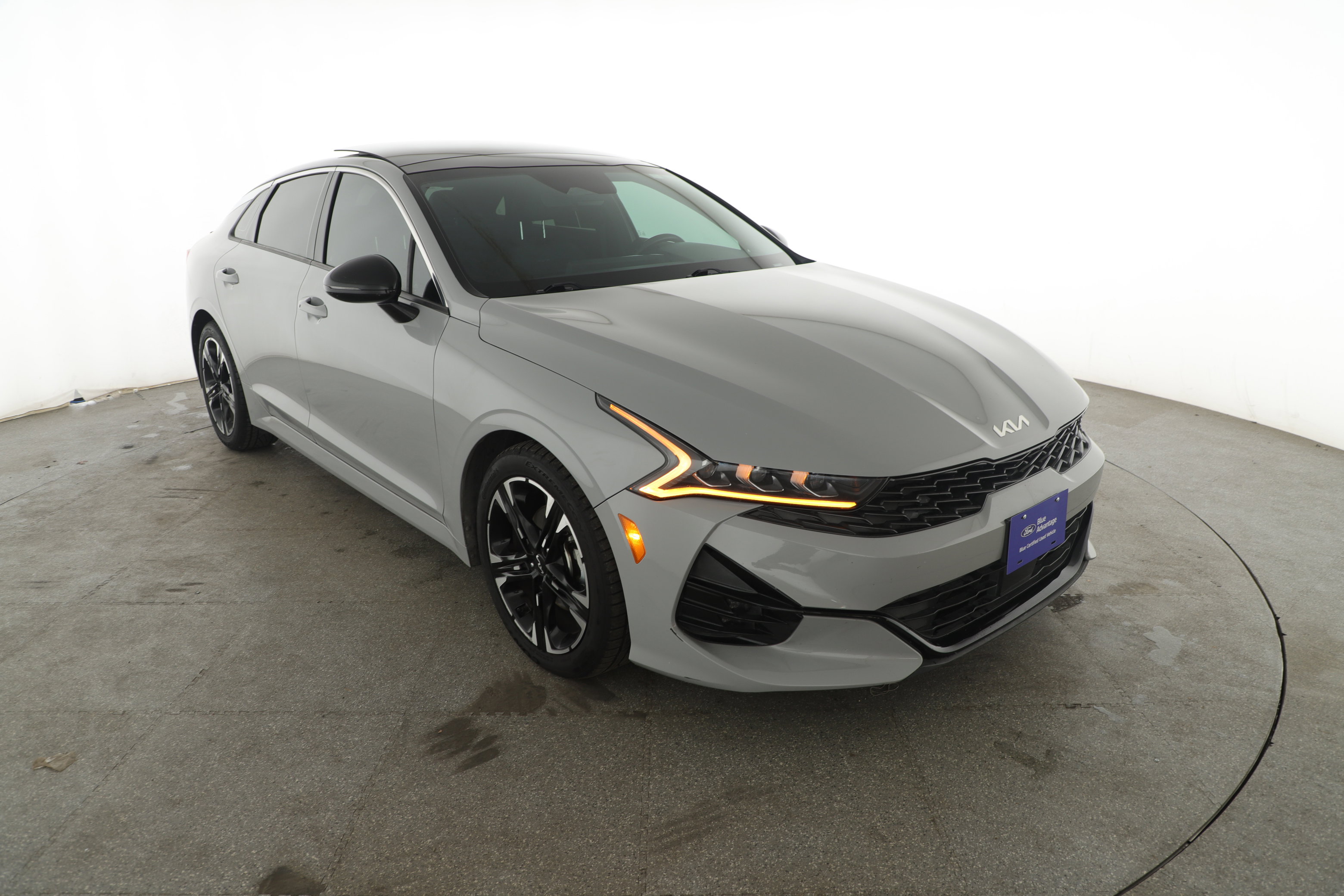 Used 2022 Kia K5 GT-Line w/ GT-Line FWD Premium Package image 3