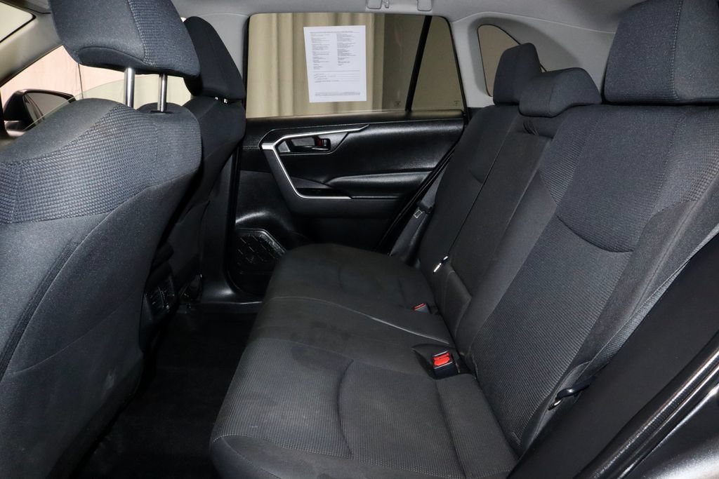 Used 2024 Toyota RAV4 LE AWD/4WD image 22