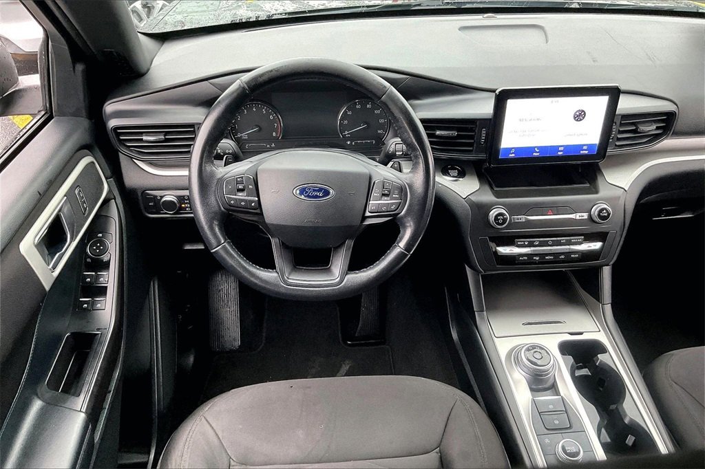 Certified 2020 Ford Explorer XLT image 4