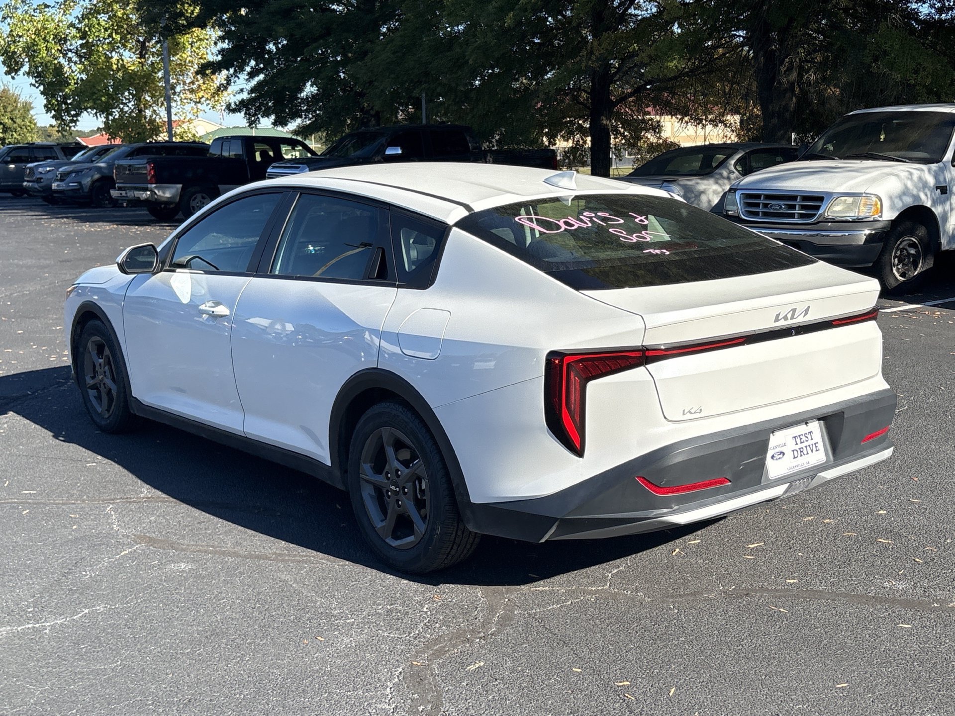 Used 2025 Kia K4 FWD image 20