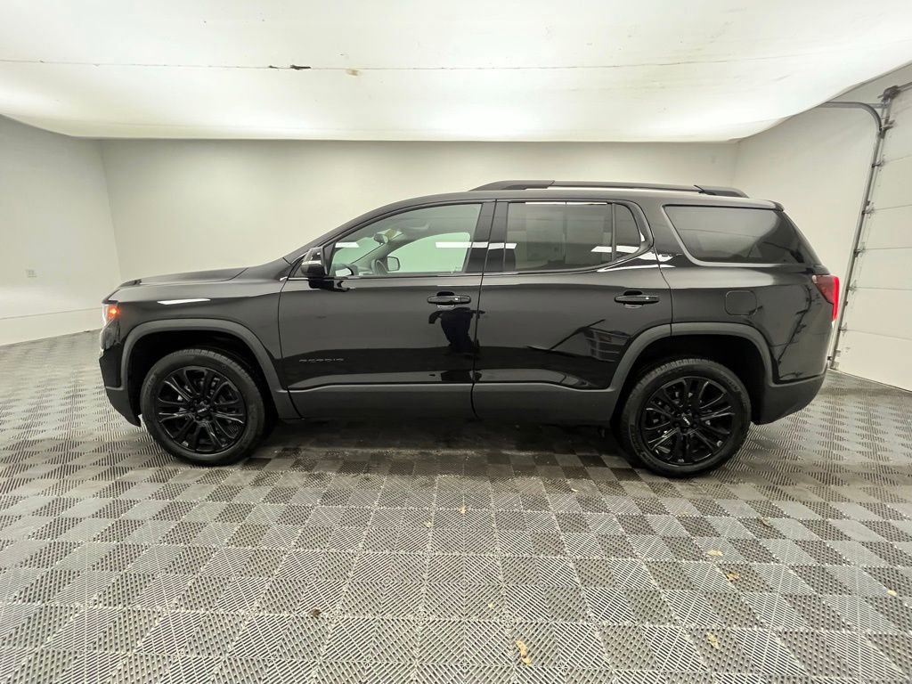 Used 2023 GMC Acadia SLE w/ Driver Convenience Package image 6
