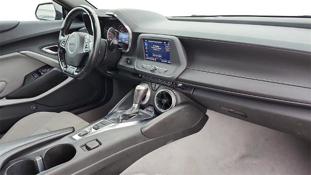 Used 2023 Chevrolet Camaro LT image 27