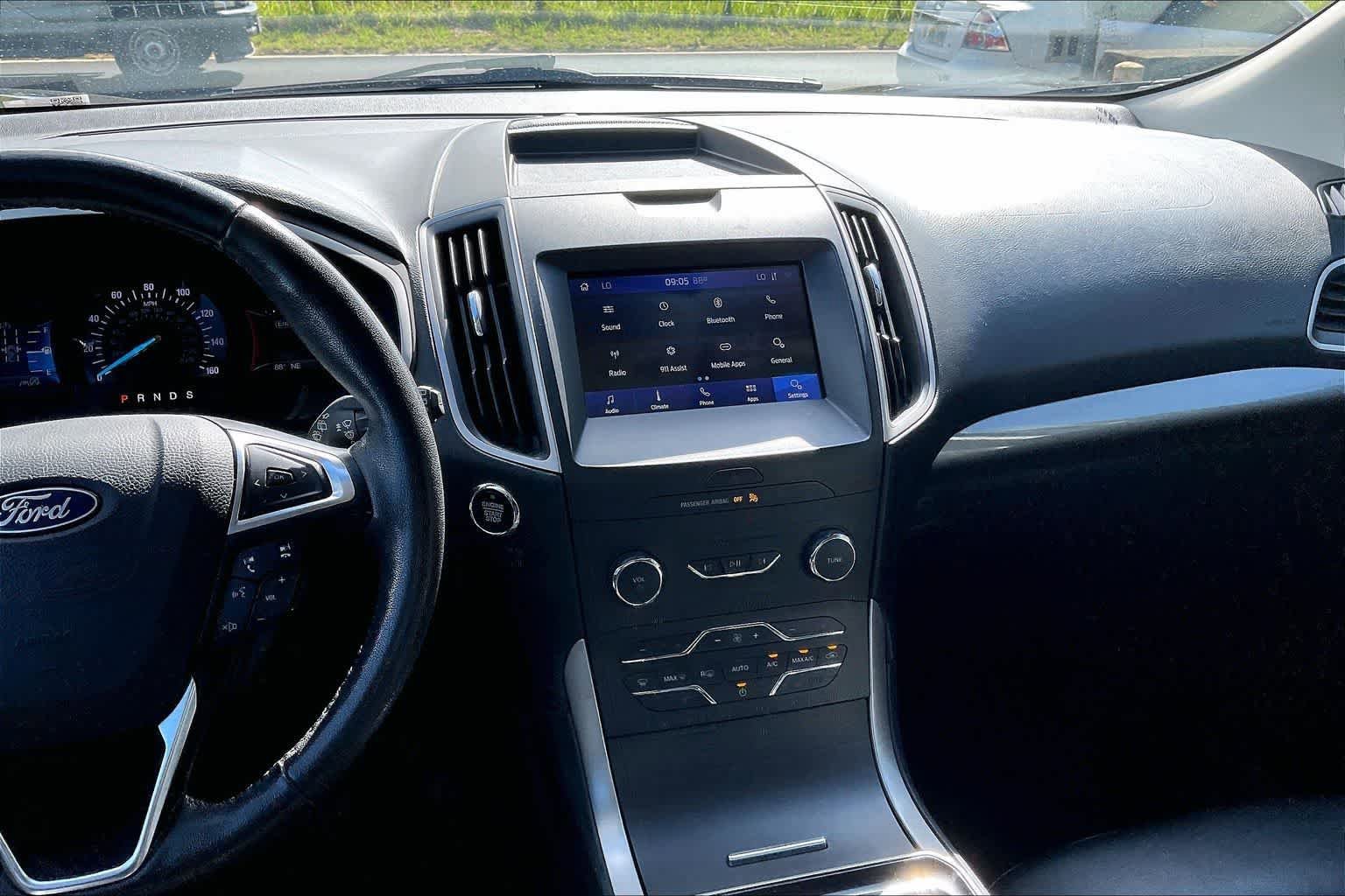 Certified 2020 Ford Edge SEL FWD image 15