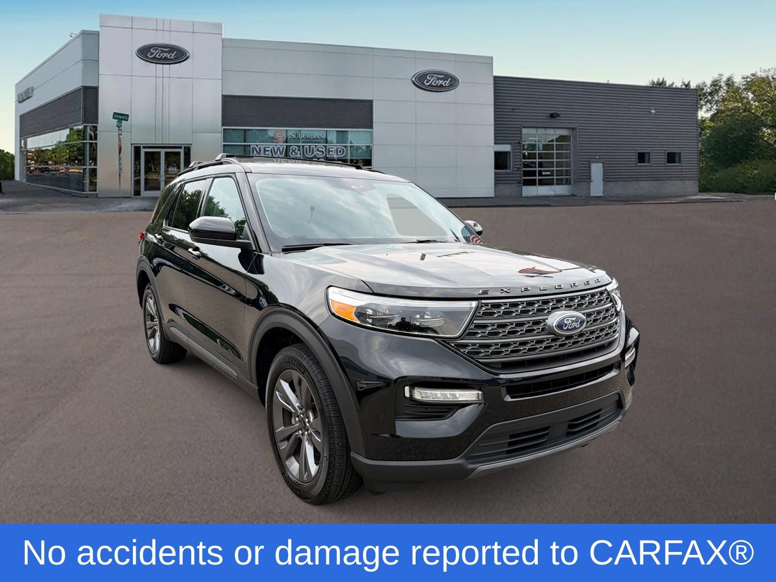 Certified 2024 Ford Explorer XLT w/ Equipment Group 202A AWD/4WD image 2