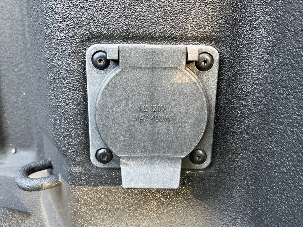 Used 2025 GMC Sierra 2500 Denali Ultimate w/ Max Trailering Package image 30