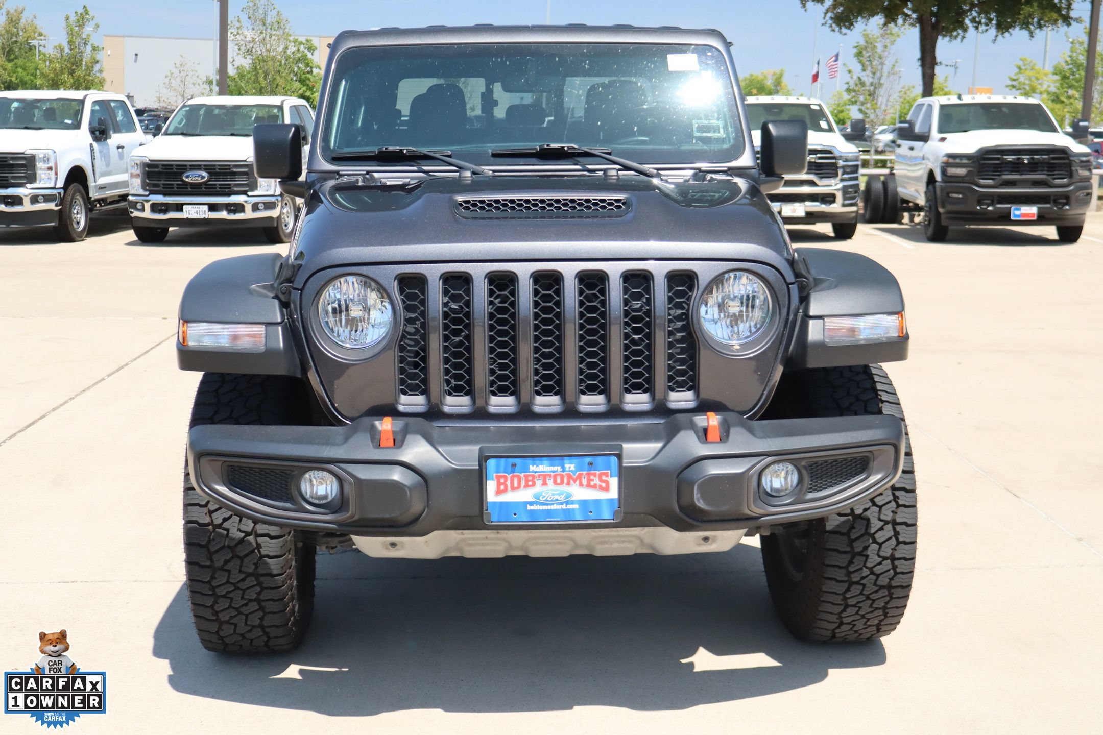 Used 2023 Jeep Gladiator Mojave w/ Trailer Tow Package AWD/4WD image 9