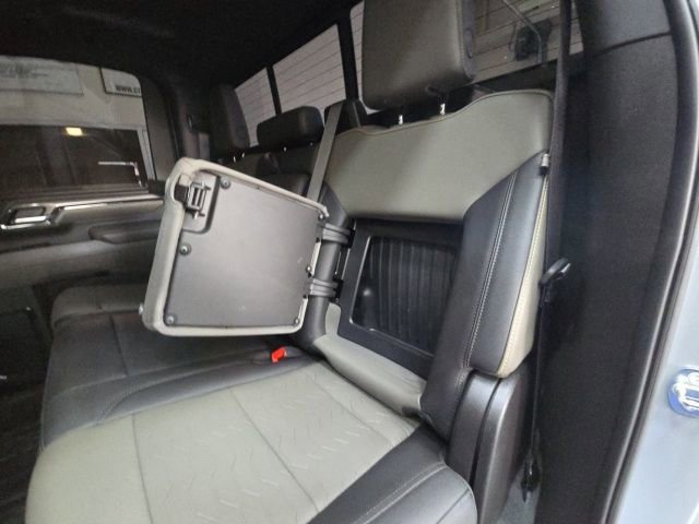 Used 2024 Chevrolet Silverado 2500 ZR2 w/ Technology Package image 51