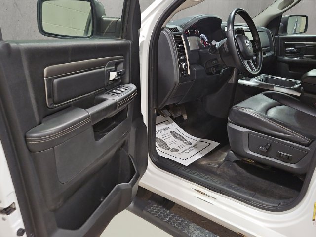 Used 2017 RAM 1500 Sport w/ Quick Order Package 26Q Night AWD/4WD image 11