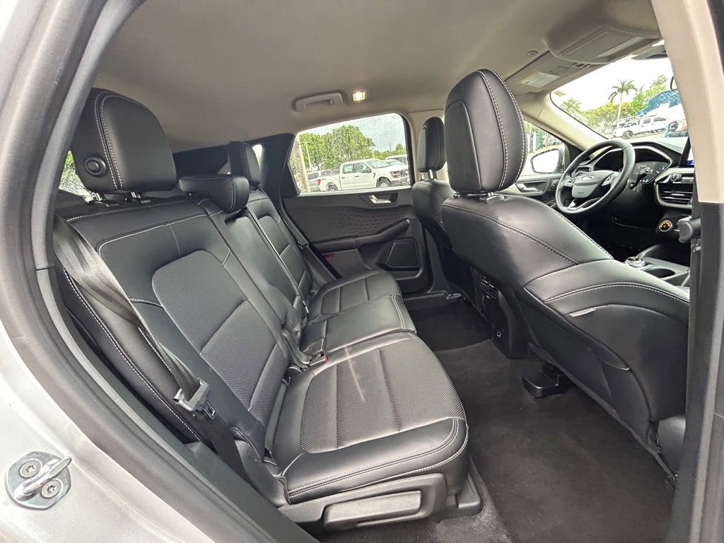 Certified 2020 Ford Escape SEL FWD image 30