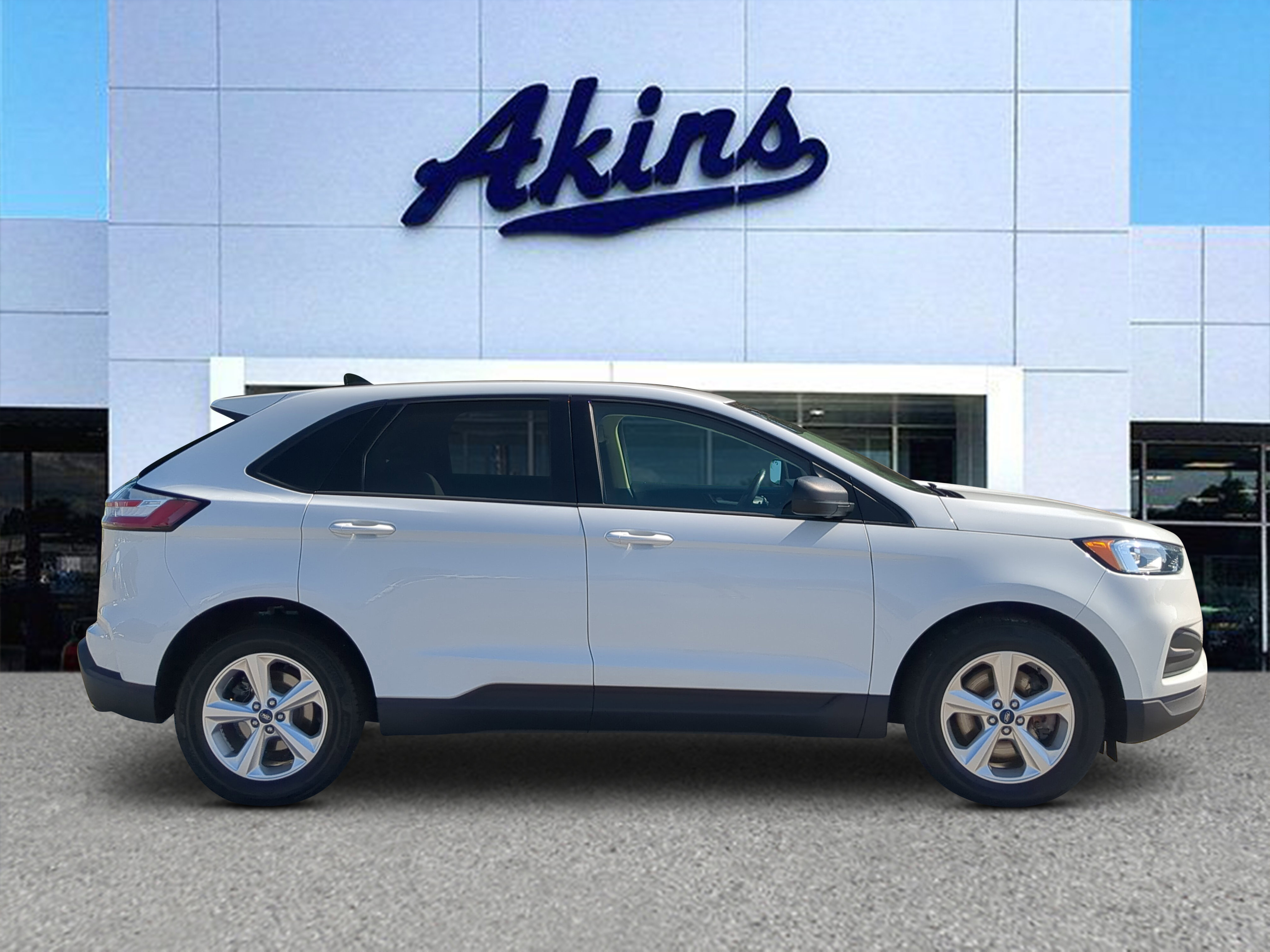 Certified 2019 Ford Edge SE w/ Cargo Accessory Package AWD/4WD image 1