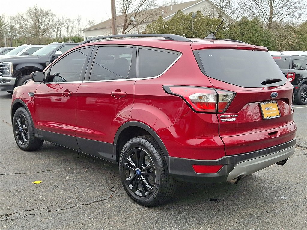 Certified 2018 Ford Escape SEL image 3