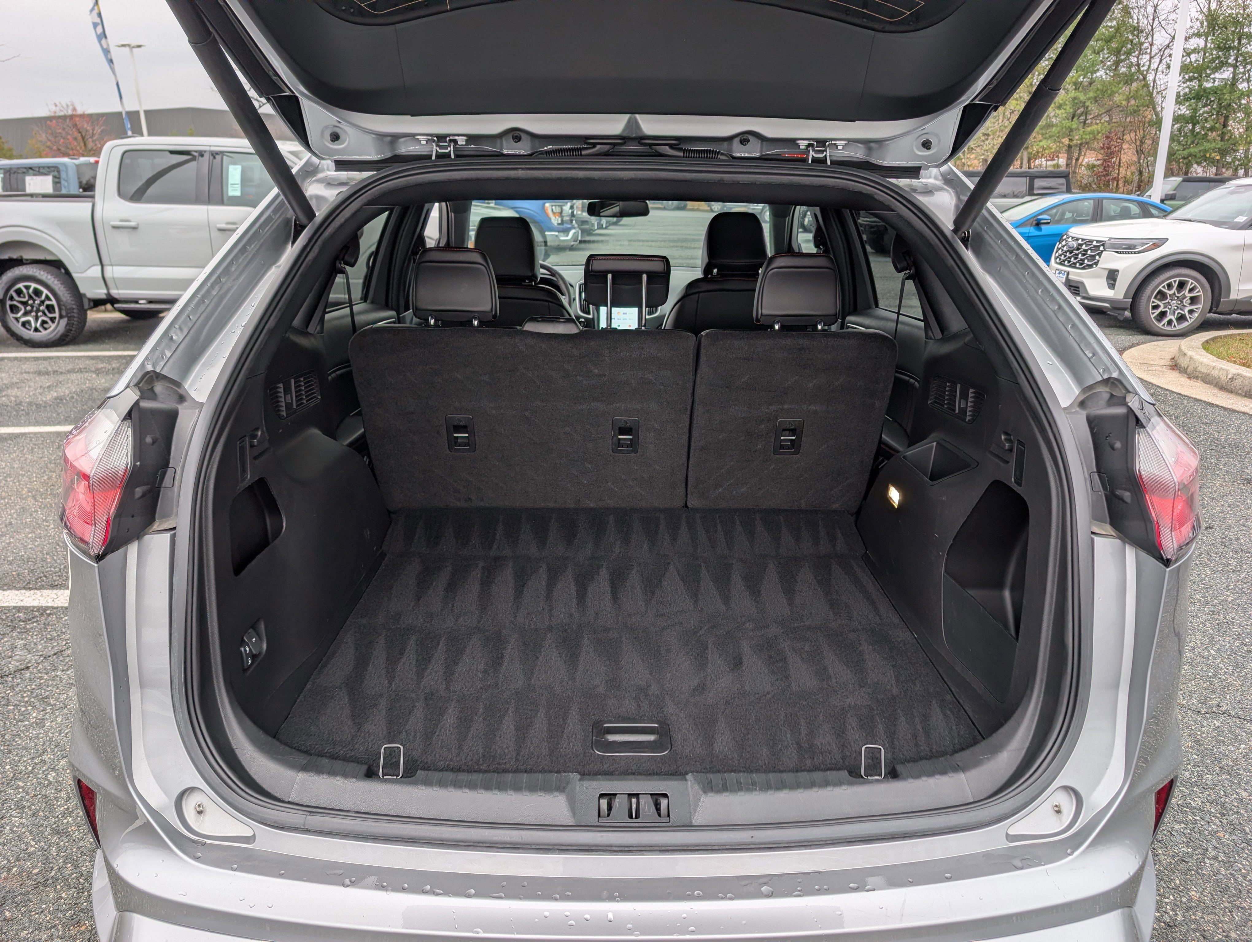 Certified 2024 Ford Edge ST-Line image 14