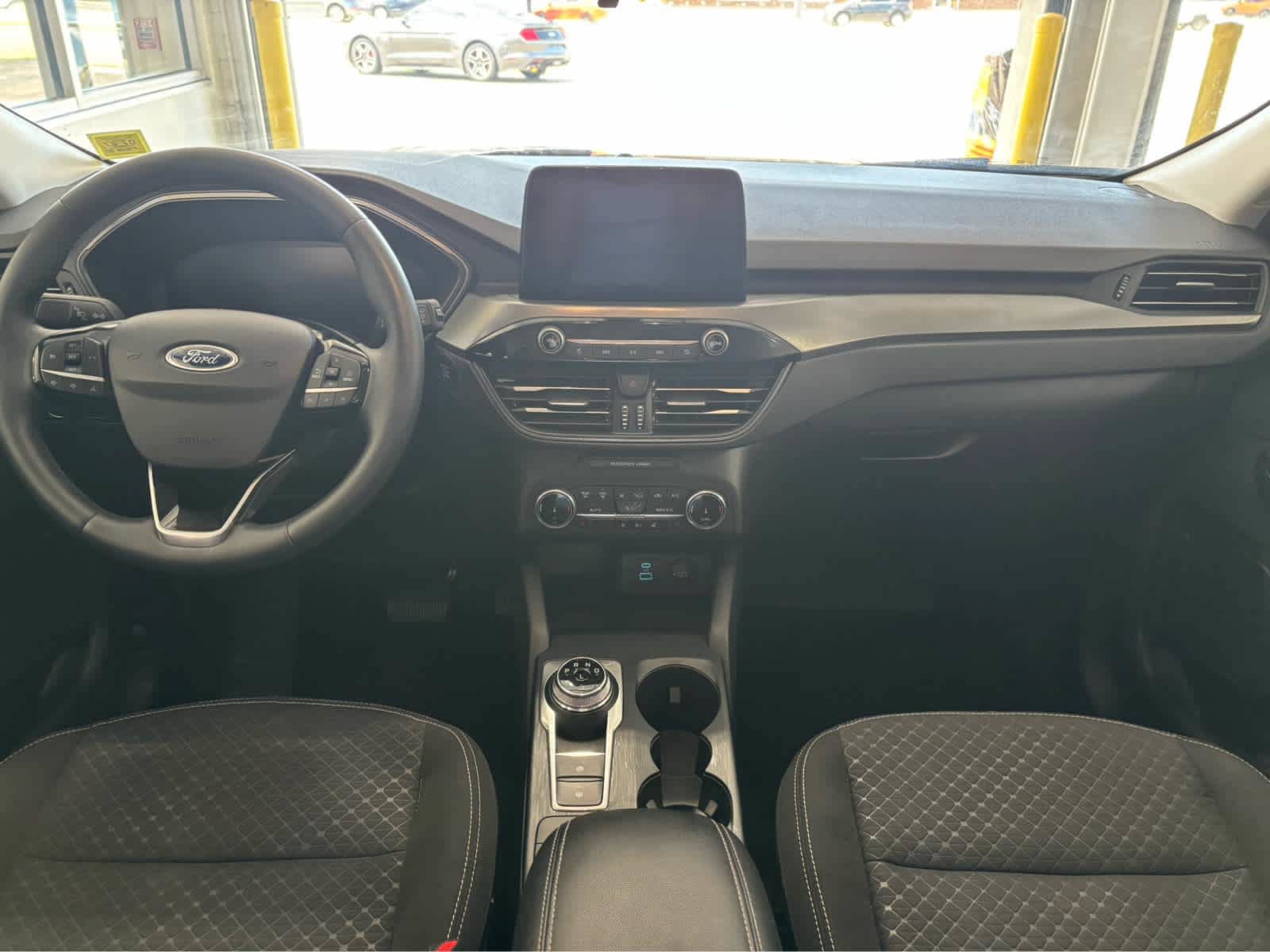 Certified 2023 Ford Escape Active AWD/4WD image 9
