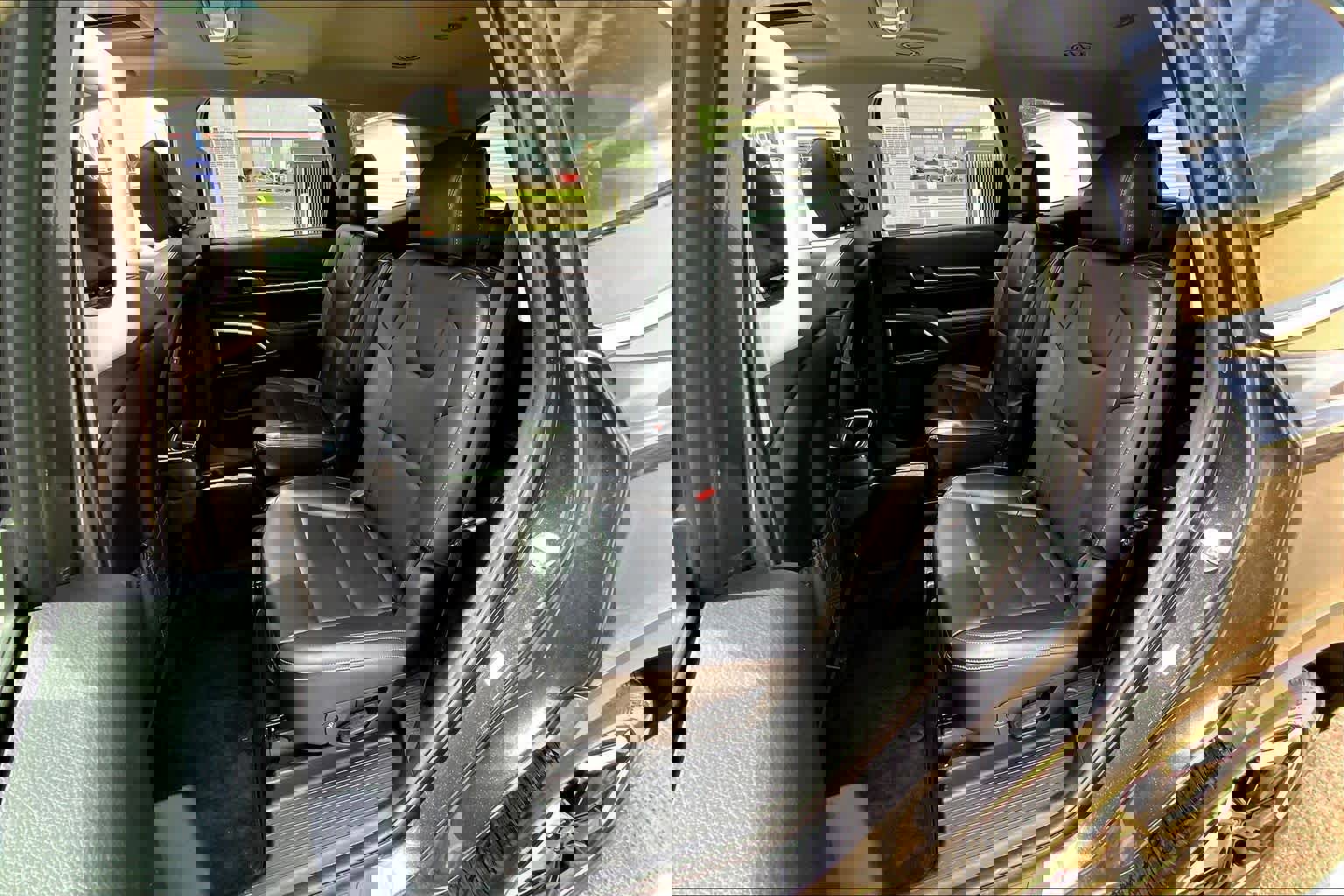 Used 2025 Kia Telluride S image 20