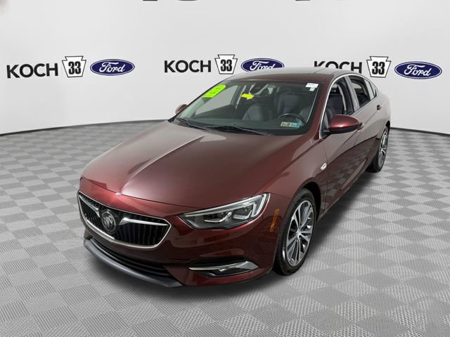 Used 2018 Buick Regal Essence w/ Driver Confidence Package #1 AWD/4WD image 3