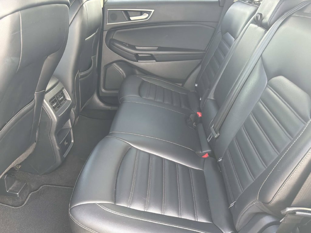 Certified 2024 Ford Edge SEL AWD/4WD image 15