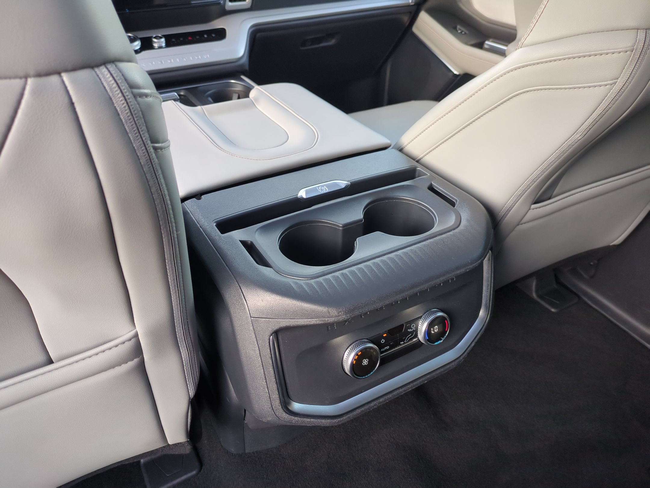 Certified 2025 Ford Expedition Max Active AWD/4WD image 32
