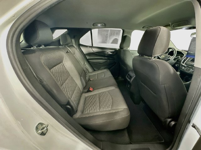 Used 2021 Chevrolet Equinox LT FWD image 31