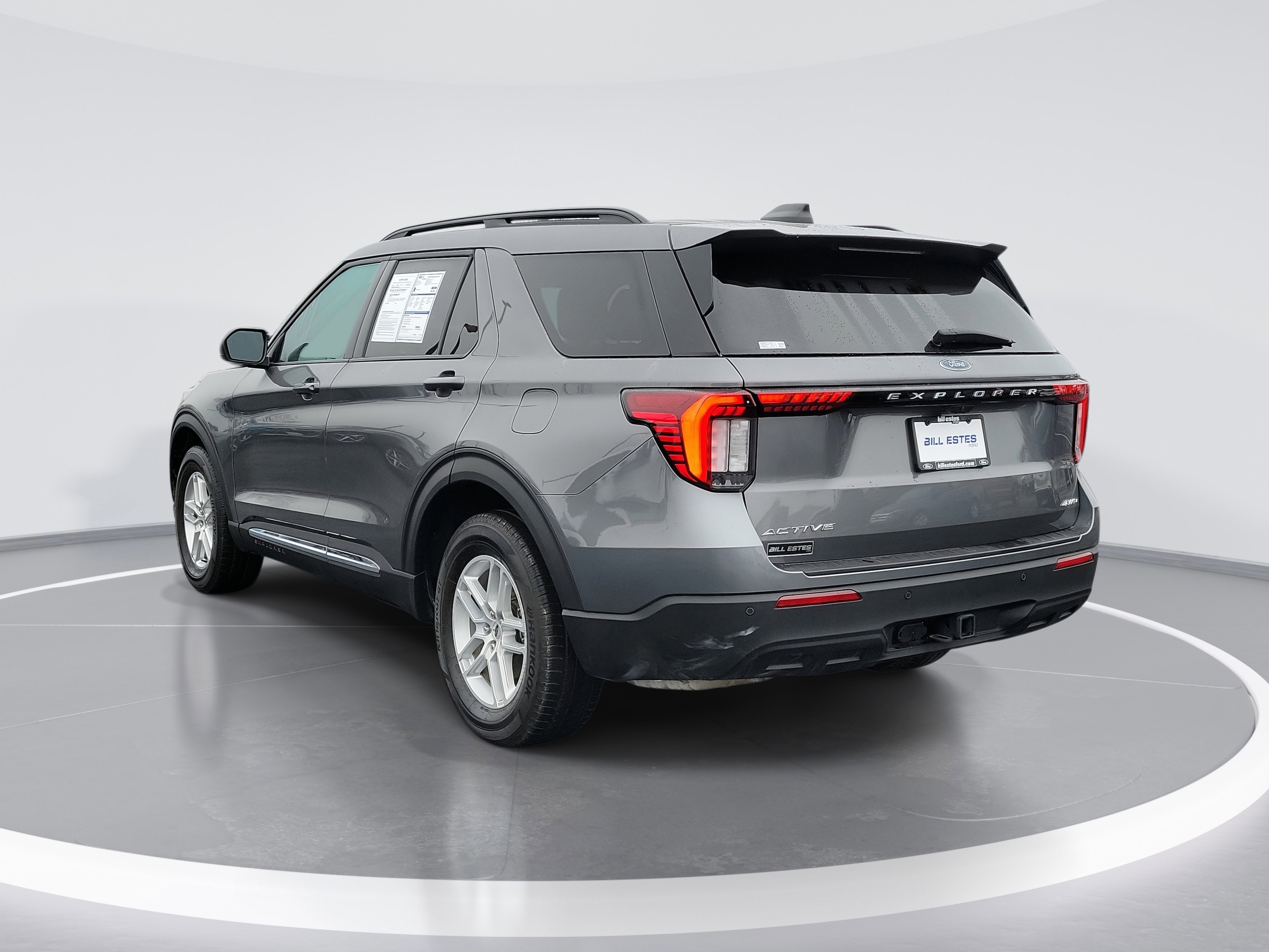 Certified 2025 Ford Explorer Active video 2