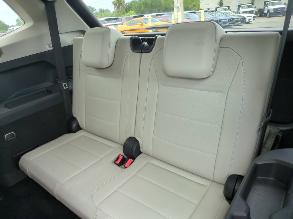 Used 2021 Volkswagen Tiguan SE FWD image 20