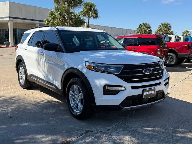 Certified 2022 Ford Explorer XLT w/ Equipment Group 202A image 7
