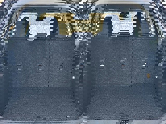 Certified 2024 Ford Edge SE w/ Black Appearance Package image 22