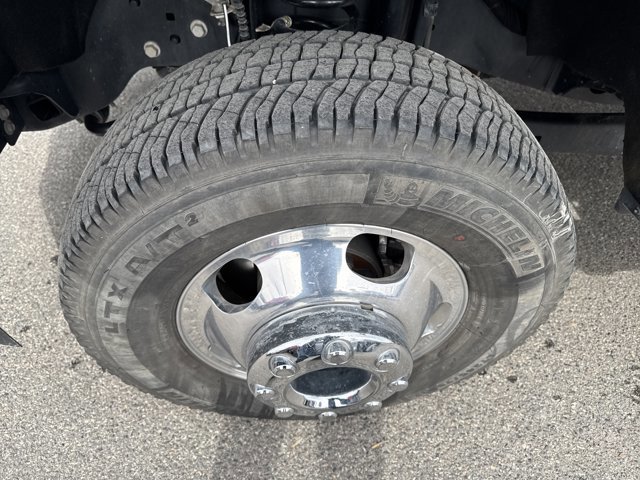 Certified 2025 Ford F350 XLT w/ 360-Degree Camera Package image 6