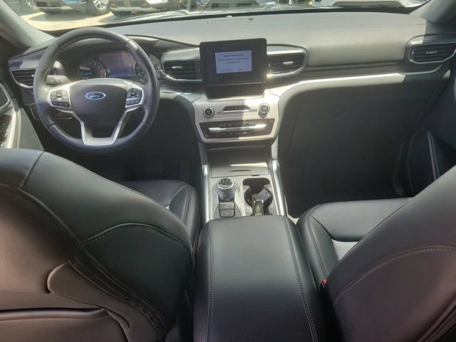 Certified 2024 Ford Explorer XLT w/ Equipment Group 202A AWD/4WD image 20