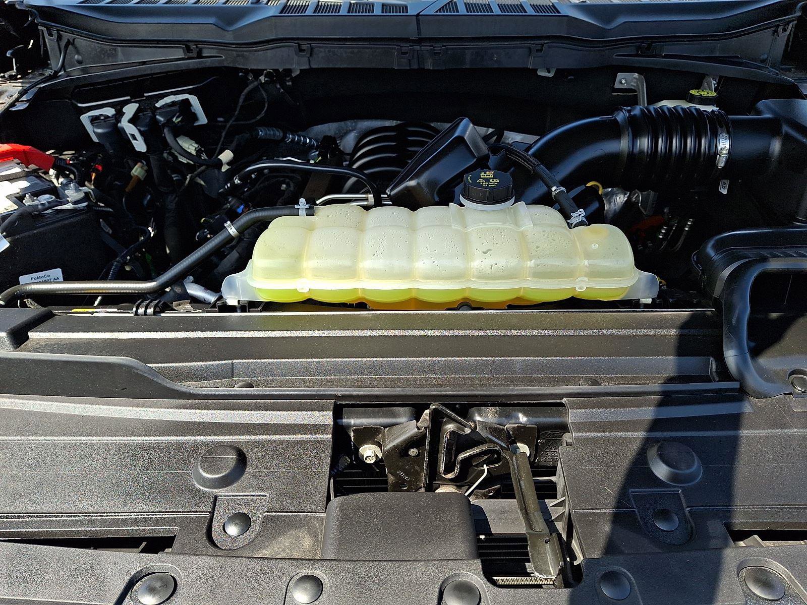 Certified 2022 Ford F150 XLT w/ Equipment Group 302A High image 28