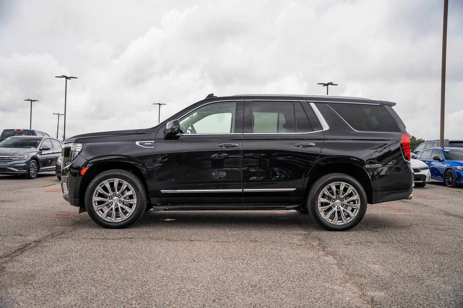 Used 2024 GMC Yukon Denali w/ Max Trailering Package AWD/4WD image 10
