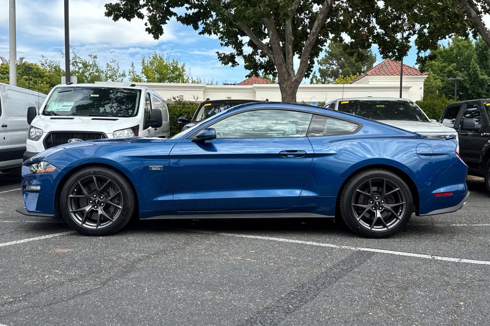 Certified 2022 Ford Mustang Premium w/ 2.3L High Performance Package RWD image 8