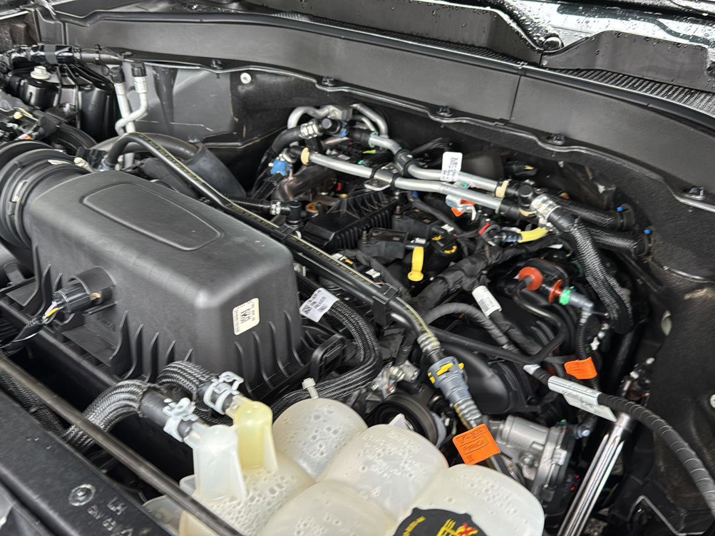 Certified 2024 Ford Explorer XLT w/ Equipment Group 202A image 31