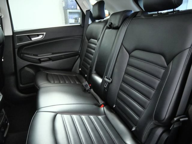 Certified 2024 Ford Edge SEL w/ Convenience Package AWD/4WD image 14