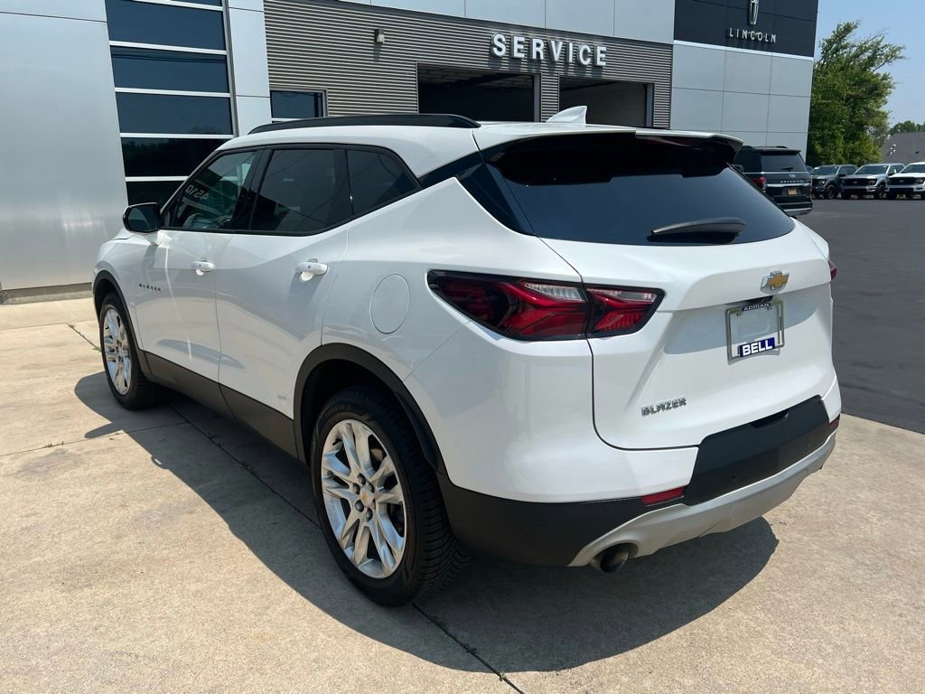 Used 2022 Chevrolet Blazer LT w/ Sound & Technology Package image 3