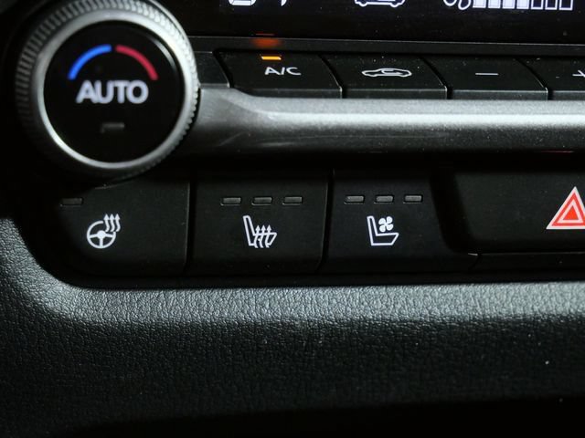 Used 2025 MAZDA CX-50 Meridian Edition AWD/4WD image 19