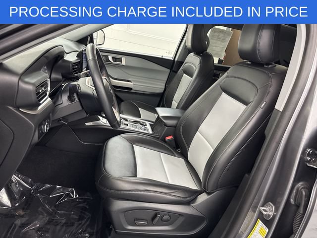 Certified 2024 Ford Explorer XLT w/ Equipment Group 202A AWD/4WD image 3
