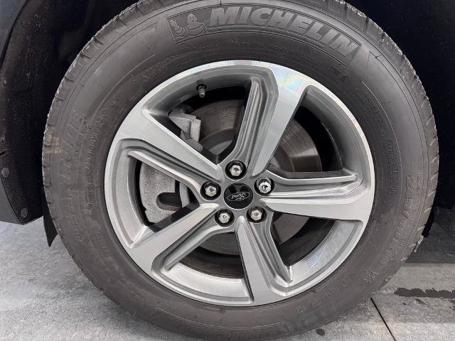 Certified 2024 Ford Edge SEL w/ Convenience Package image 9