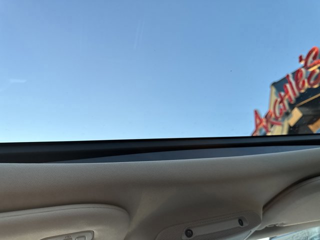 Certified 2022 Ford Expedition Limited image 22