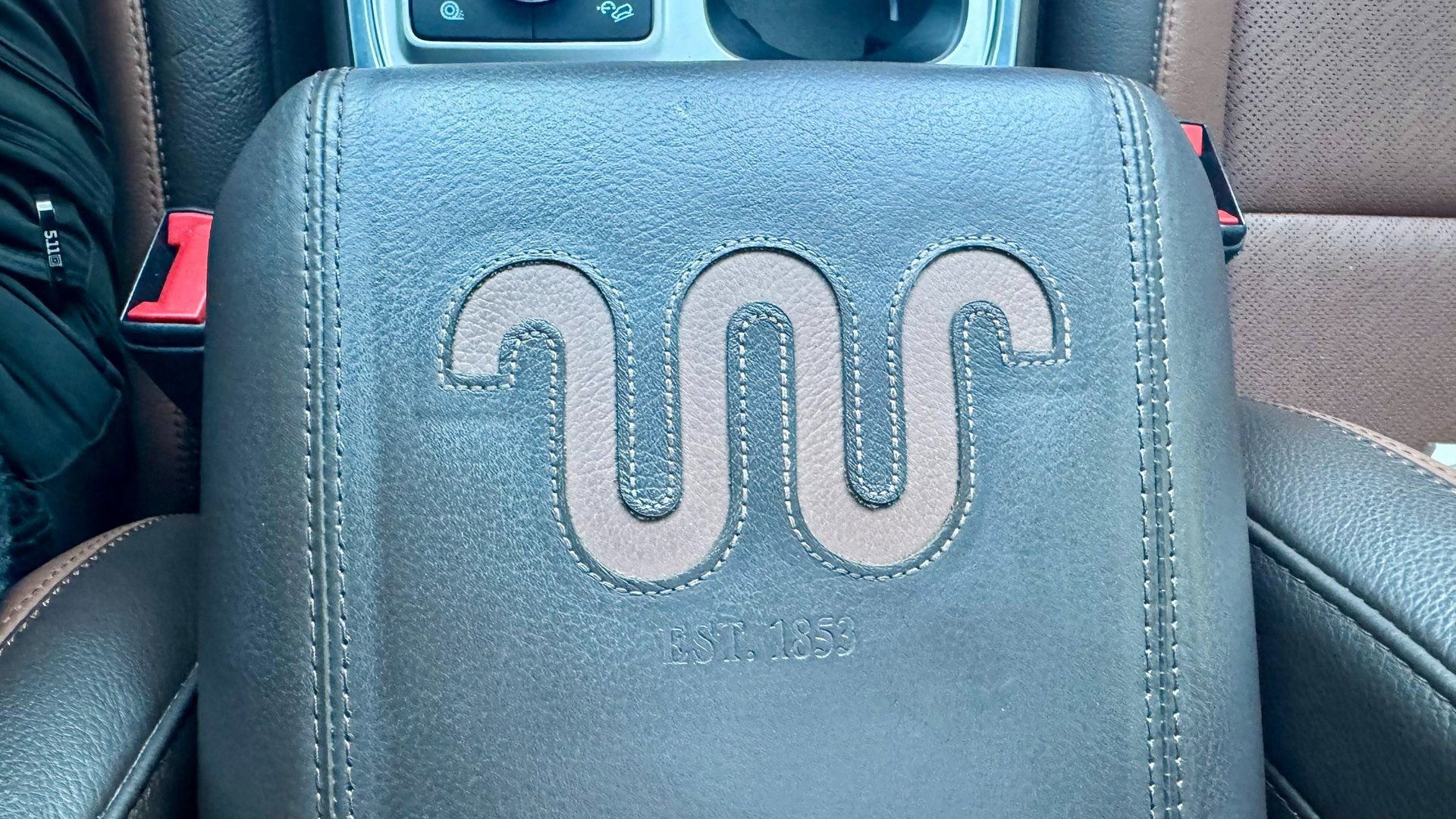 Certified 2021 Ford Explorer King Ranch w/ Premium Technology Package image 25