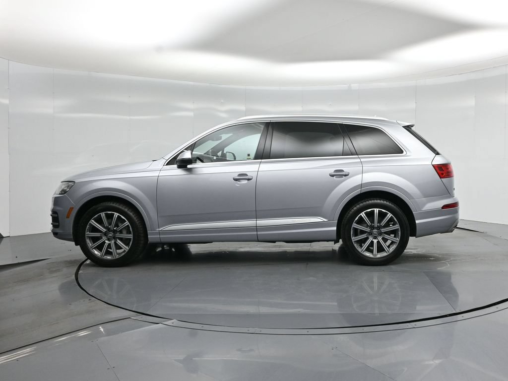 Used 2017 Audi Q7 3.0T Premium Plus w/ Premium Plus Package AWD/4WD image 33