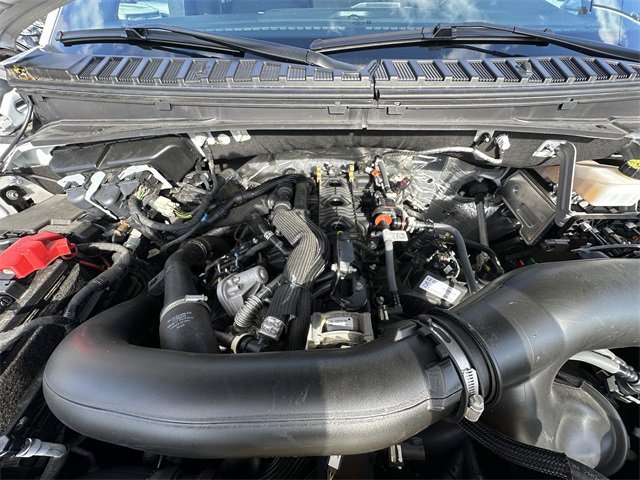 Certified 2024 Ford Expedition Max Platinum image 32