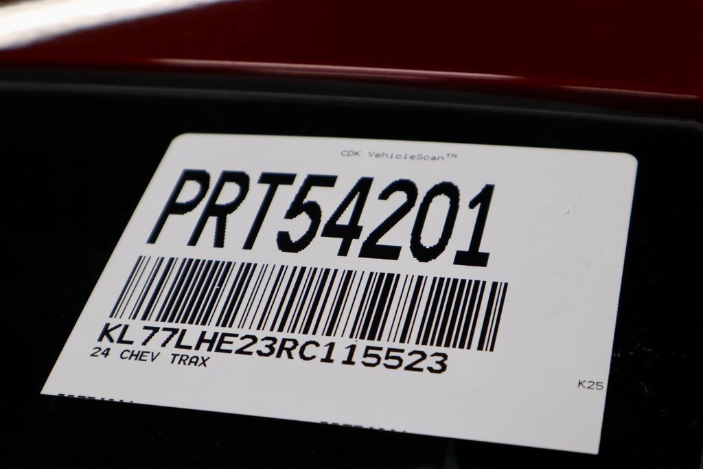 Used 2024 Chevrolet Trax LT w/ Driver Confidence Package image 35