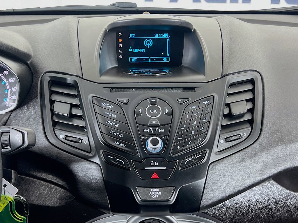 Certified 2017 Ford Fiesta SE FWD image 14