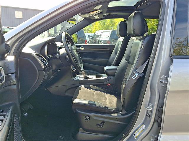 Used 2021 Jeep Grand Cherokee Laredo X AWD/4WD image 11