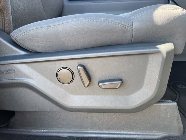 Certified 2025 Ford Expedition Active image 30