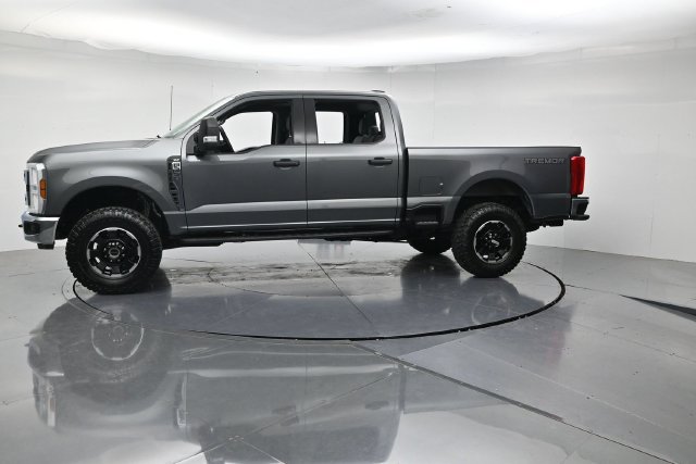 Certified 2025 Ford F350 XLT w/ Tremor Off-Road Package AWD/4WD image 6