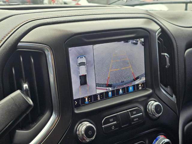 Used 2022 GMC Sierra 2500 AT4 w/ AT4 Premium Plus Package AWD/4WD image 17